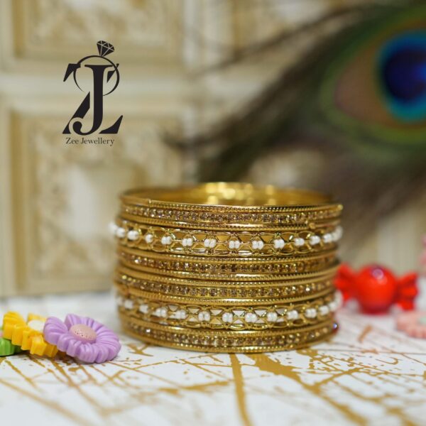 Elegant gold-tone bangles White Beads BAN106