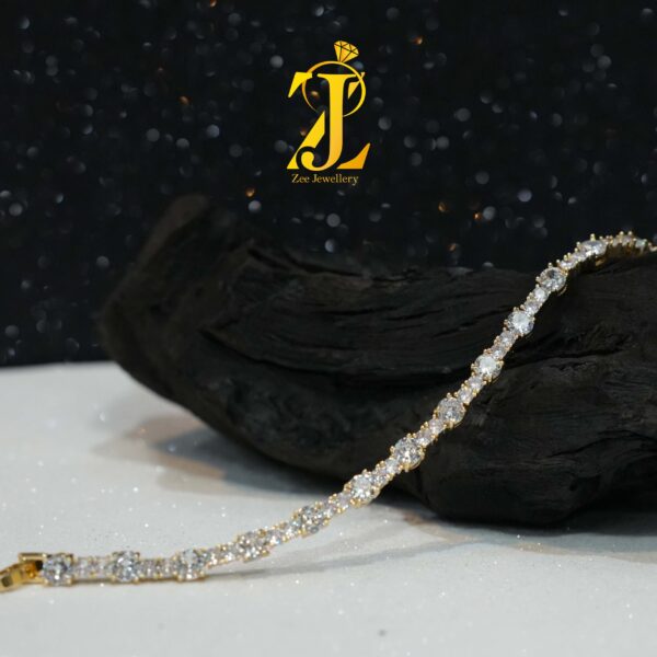 Elegant Zarcon Bracelet (ZB405)