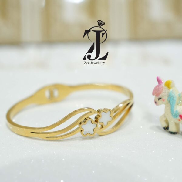 Elegant Stainless Steel Bracelet (BR502)